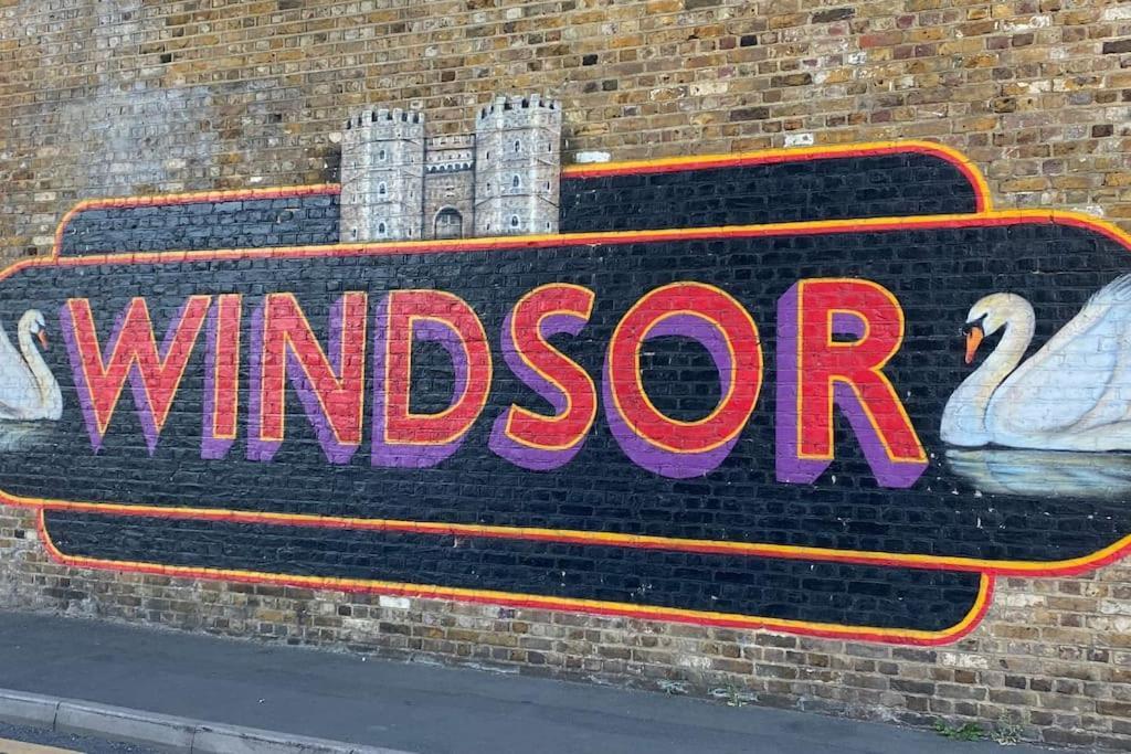 Windsor Cottage: Cosy, Charming, Full Of Character Exterior foto